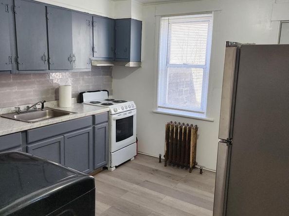 2109 W Cambria Street, Philadelphia PA 19132