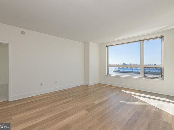 717 S Chris Columbus Boulevard 511, Philadelphia PA 19147