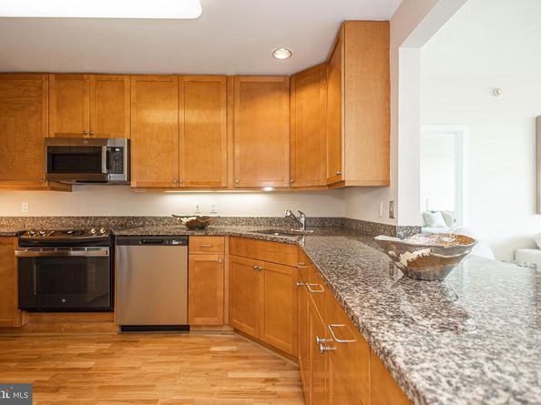 717 S Chris Columbus Boulevard 511, Philadelphia PA 19147