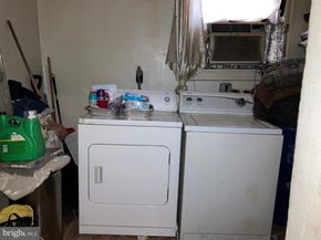 5606 N 10TH Street, Philadelphia PA 19141