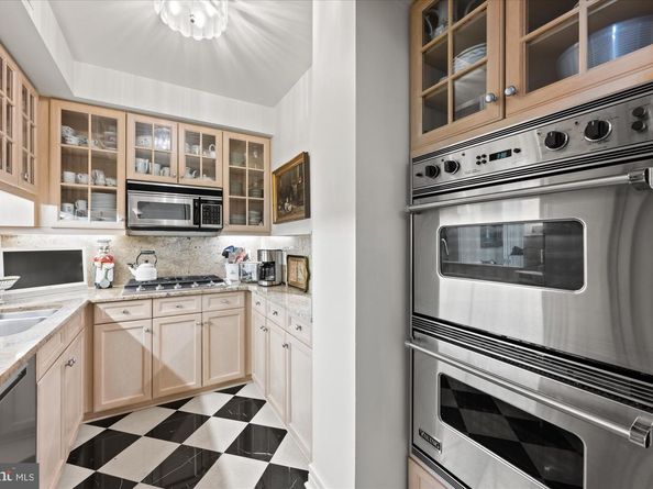 1155 23rd Street NW 7G, Washington DC 20037