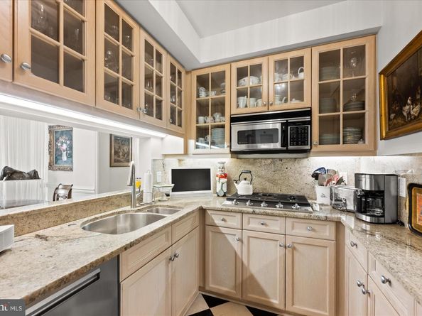 1155 23rd Street NW 7G, Washington DC 20037