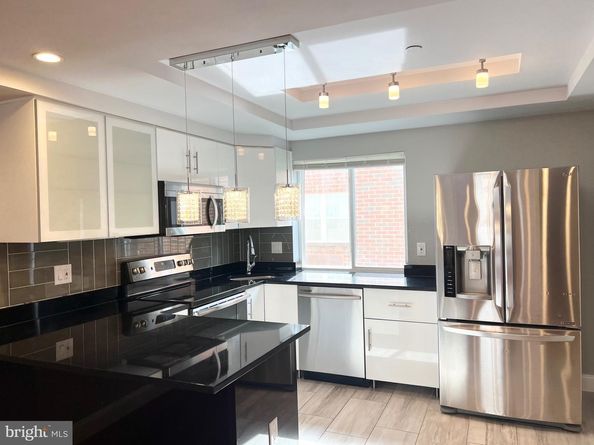 1000 Mount Vernon Street, Philadelphia PA 19123