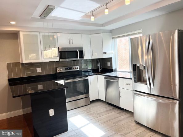 1000 Mount Vernon Street, Philadelphia PA 19123