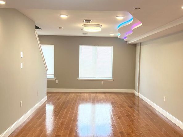 1000 Mount Vernon Street, Philadelphia PA 19123