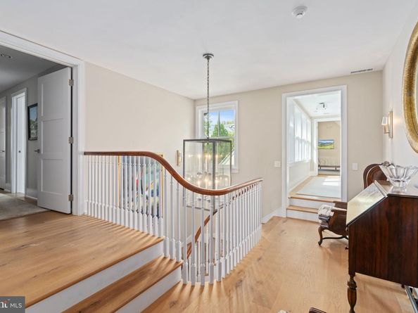 155 E Oakland Avenue, Doylestown PA 18901