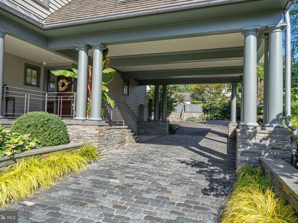 155 E Oakland Avenue, Doylestown PA 18901