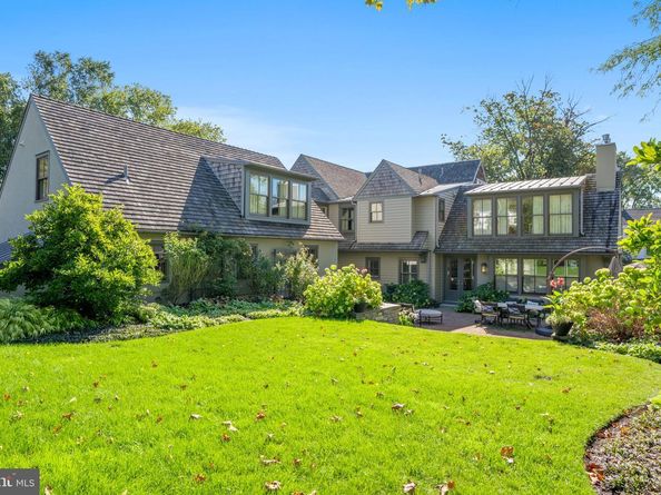 155 E Oakland Avenue, Doylestown PA 18901