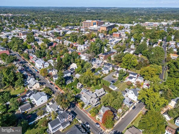 155 E Oakland Avenue, Doylestown PA 18901