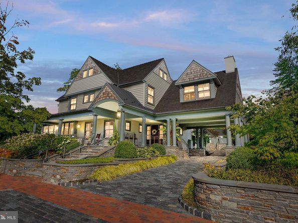 155 E Oakland Avenue, Doylestown PA 18901