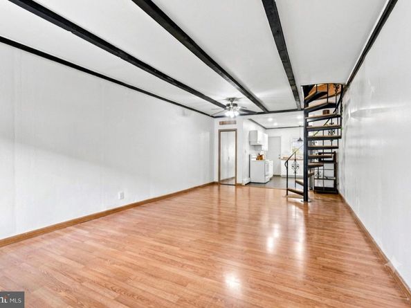 2213 S Woodstock Street, Philadelphia PA 19145