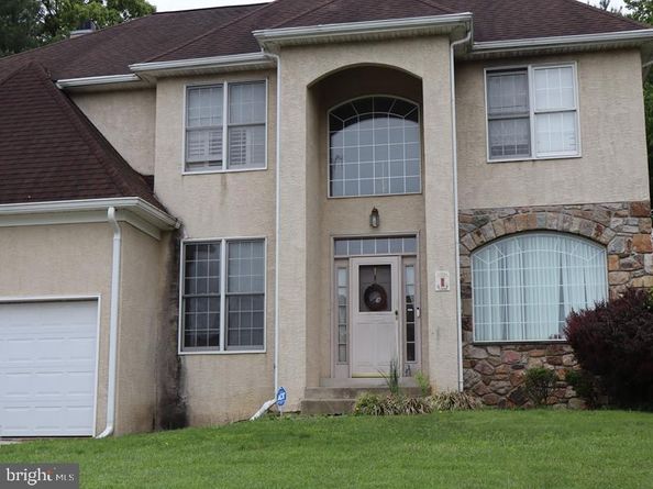 1 Kathryn Lane, Broomall PA 19008