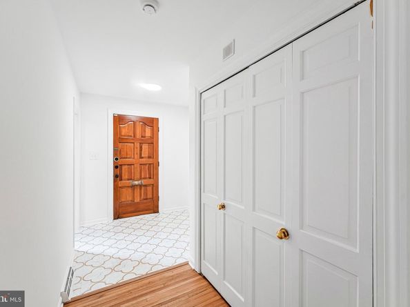 712 6TH Street SW, Washington DC 20024