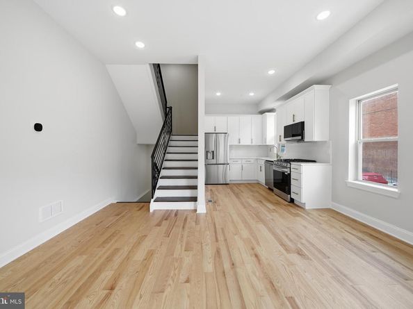 1831 S 22nd Street B, Philadelphia PA 19145