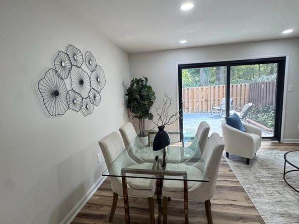 2292 White Cornus Lane, Reston VA 20191