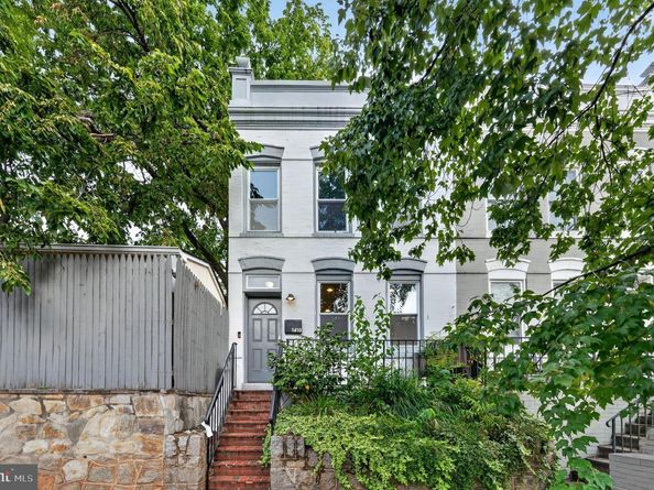 1410 D Street NE, Washington DC 20002
