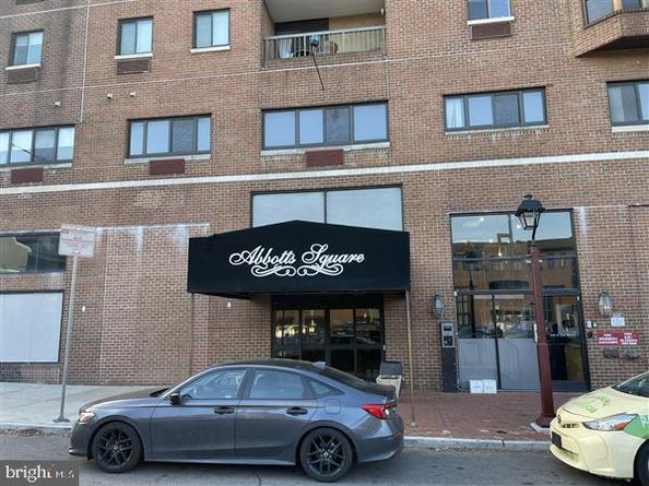 200 Lombard Street 722, Philadelphia PA 19147