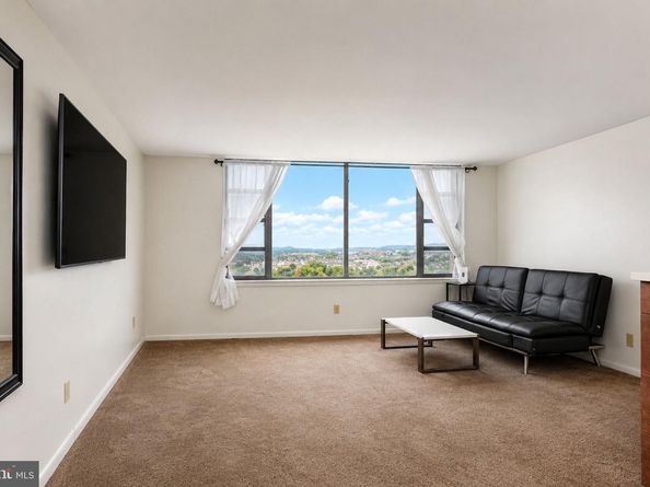 4600 Duke Street 1122, Alexandria VA 22304
