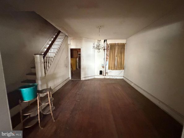914 E Woodlawn Avenue, Philadelphia PA 19138