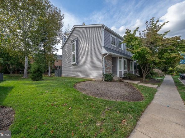 7 Lantern Lane 7, Chesterbrook PA 19087
