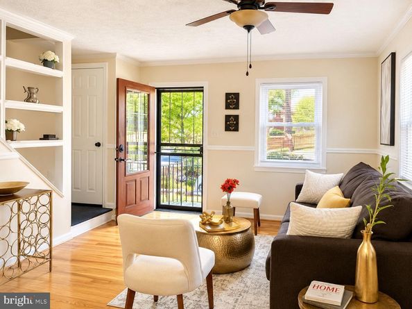 3020 24TH Place SE, Washington DC 20020