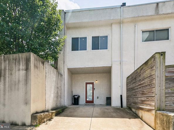 407 Fairmount, Philadelphia PA 19123