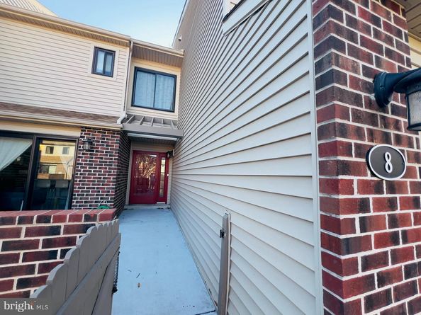 8 Knox Court, Chesterbrook PA 19087