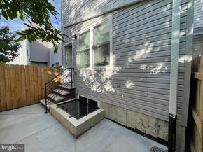 1932 N 8TH Street, Philadelphia PA 19122