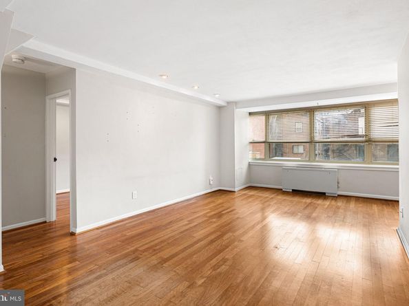 1810 Rittenhouse Square 211, Philadelphia PA 19103