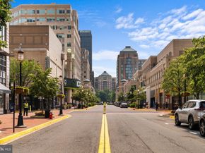 11260 Chestnut Grove Square 337, Reston VA 20190