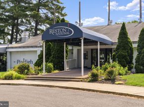 11260 Chestnut Grove Square 337, Reston VA 20190