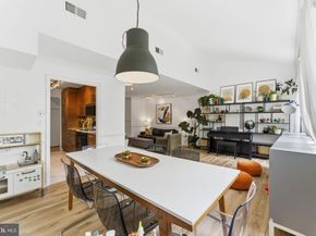 11260 Chestnut Grove Square 337, Reston VA 20190