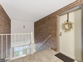 11260 Chestnut Grove Square 337, Reston VA 20190