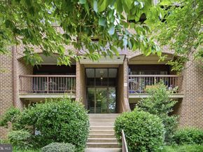 11260 Chestnut Grove Square 337, Reston VA 20190