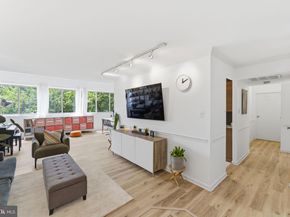 11260 Chestnut Grove Square 337, Reston VA 20190
