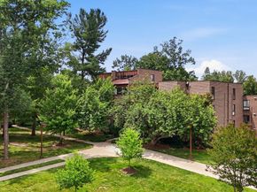 11260 Chestnut Grove Square 337, Reston VA 20190