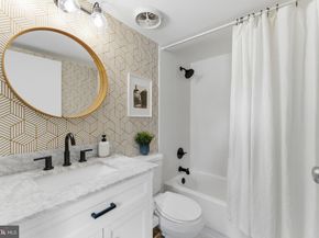 11260 Chestnut Grove Square 337, Reston VA 20190