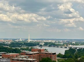 1600 N Oak Street 1812, Arlington VA 22209