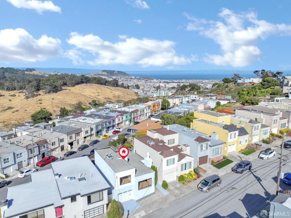 17 Lapham Way, San Francisco CA 94112