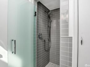 17 Lapham Way, San Francisco CA 94112