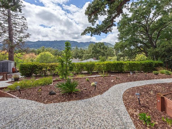 517 La Gonda Way, Danville CA 94526