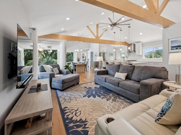 517 La Gonda Way, Danville CA 94526