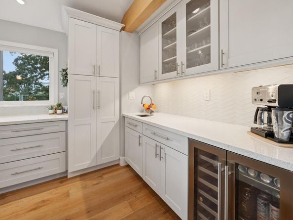 517 La Gonda Way, Danville CA 94526