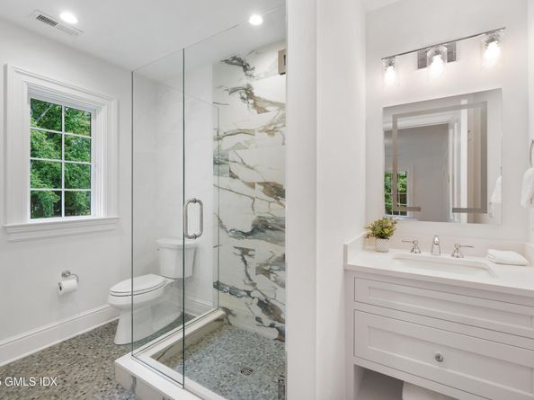 18 Tokeneke Trail, Darien CT 06820