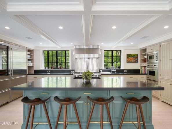 21 Guinea Road, Greenwich CT 06830