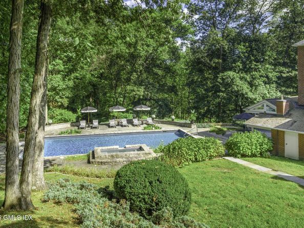 177 Long Close Road, Stamford CT 06902