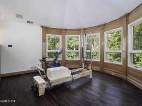 177 Long Close Road, Stamford CT 06902