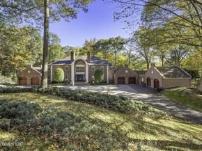 177 Long Close Road, Stamford CT 06902