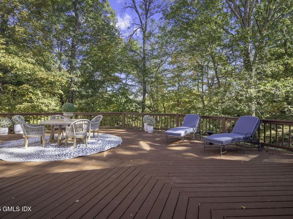 177 Long Close Road, Stamford CT 06902