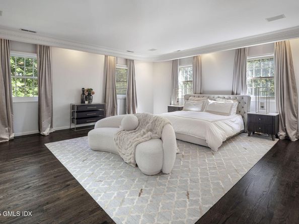 177 Long Close Road, Stamford CT 06902